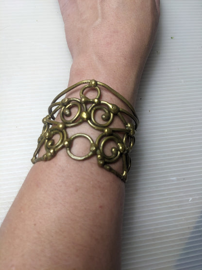 Vintage 70s artisan Large Brutalist brass cuff bracelet
