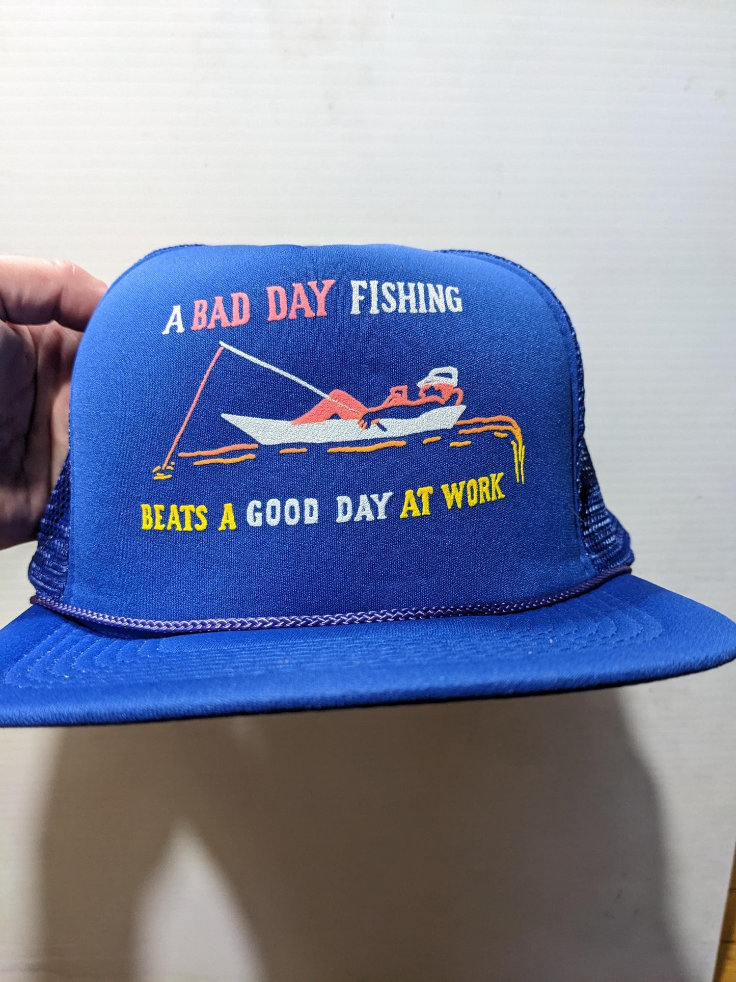 Deadstock Vintage Fishing Trucker cap hat Funny Novelty A Bad Day Fishing Beats A Bad Day Working