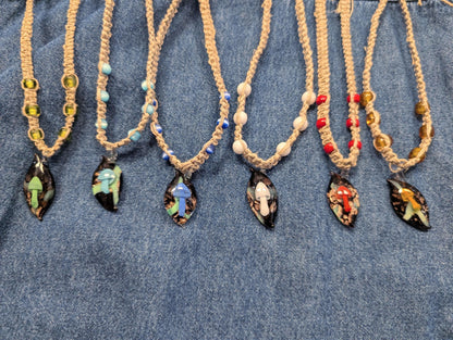 90s y2k vintage deadstock hemp macrame glass mushroom Hippie necklace