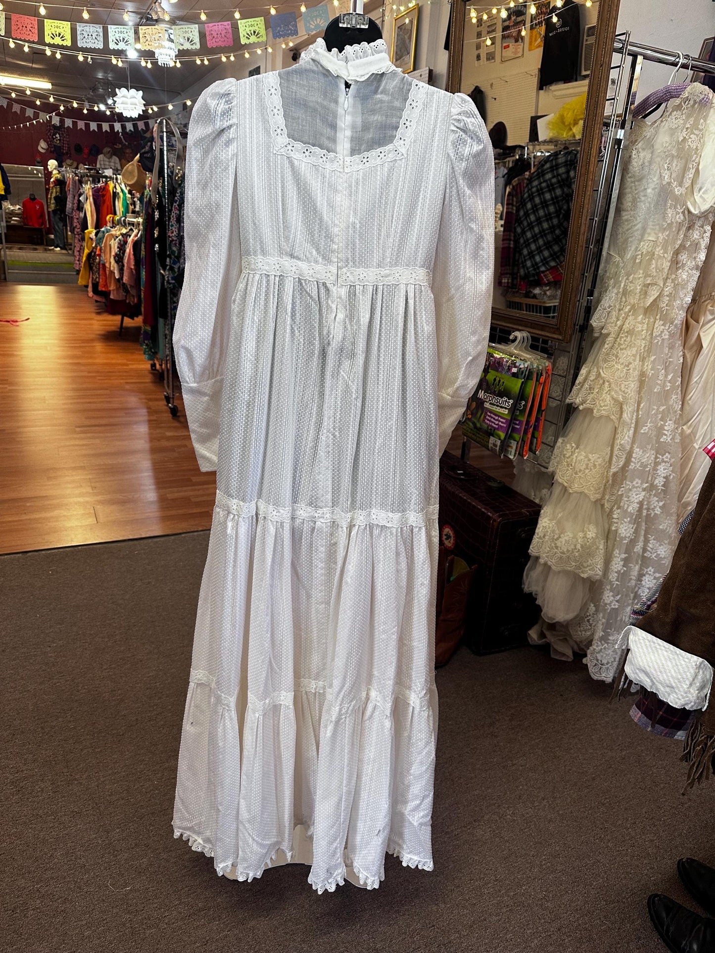 1970s Edwardian-Inspired Prairie Dress – Swiss Dot Fabric, Size XS