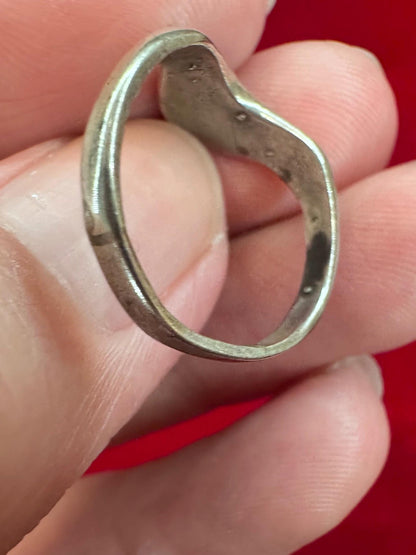 Vintage Zuni Navajo V Inlay Turquoise Ring Unmarked