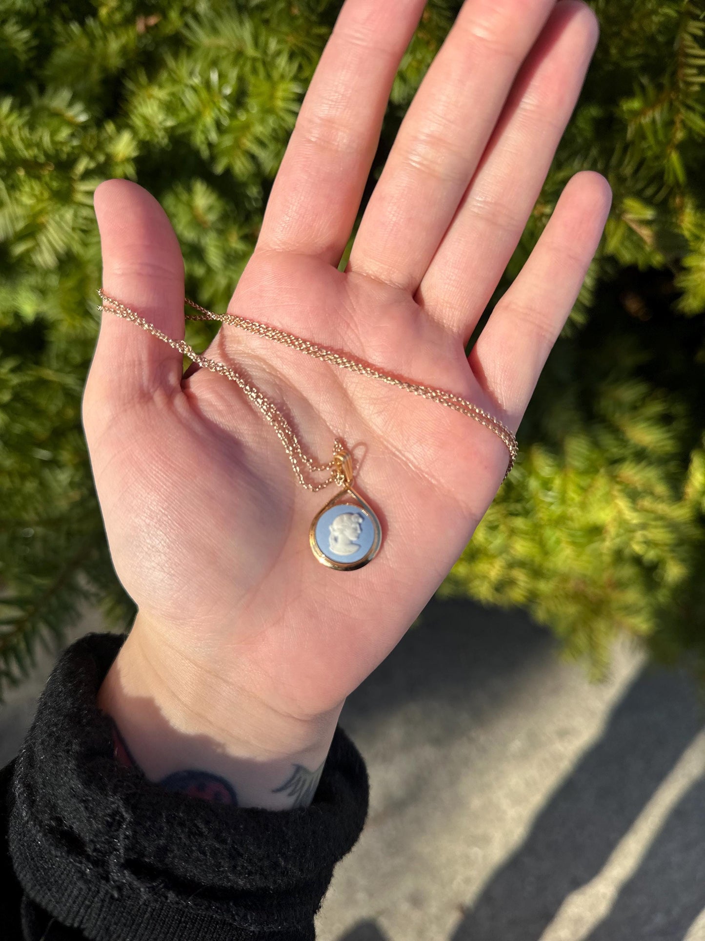 Vintage Westwood Blue Jasper Cameo Gold