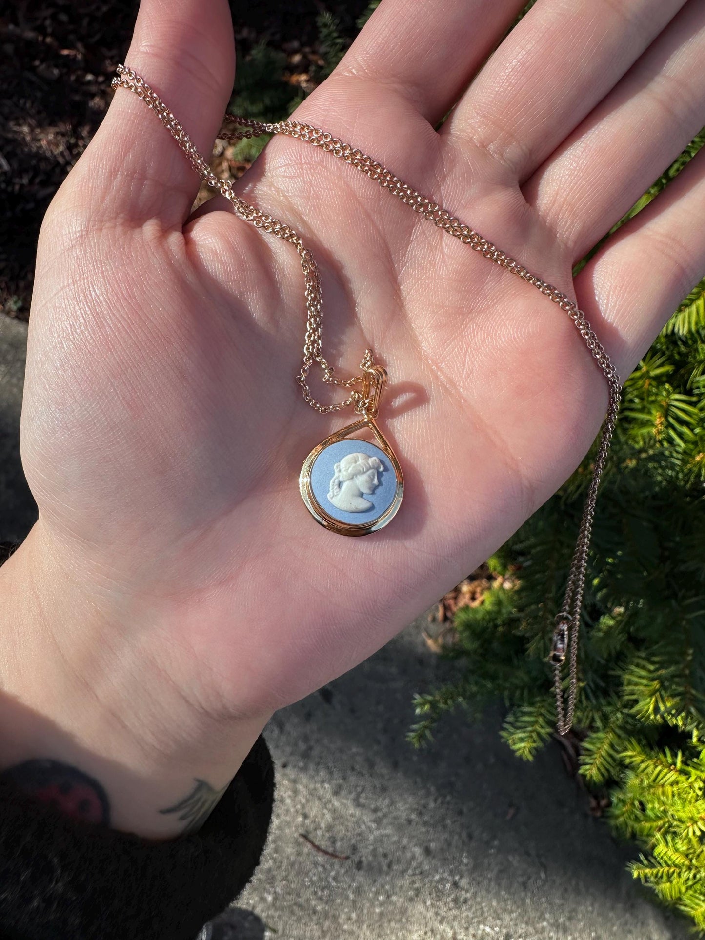 Vintage Westwood Blue Jasper Cameo Gold