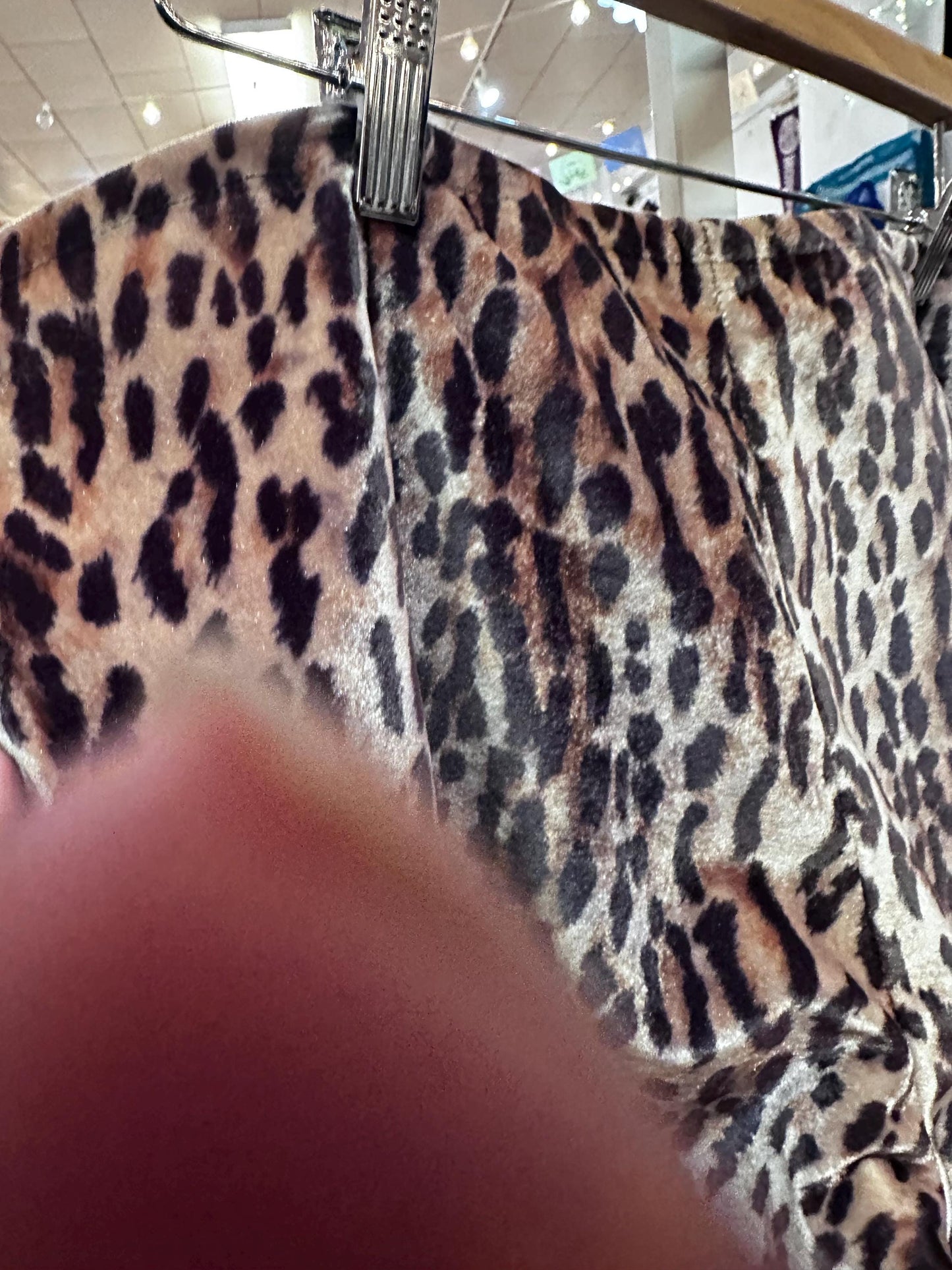 Aardvark's Odd Ark Vintage Plus Size XL Leopard O-Ring flares