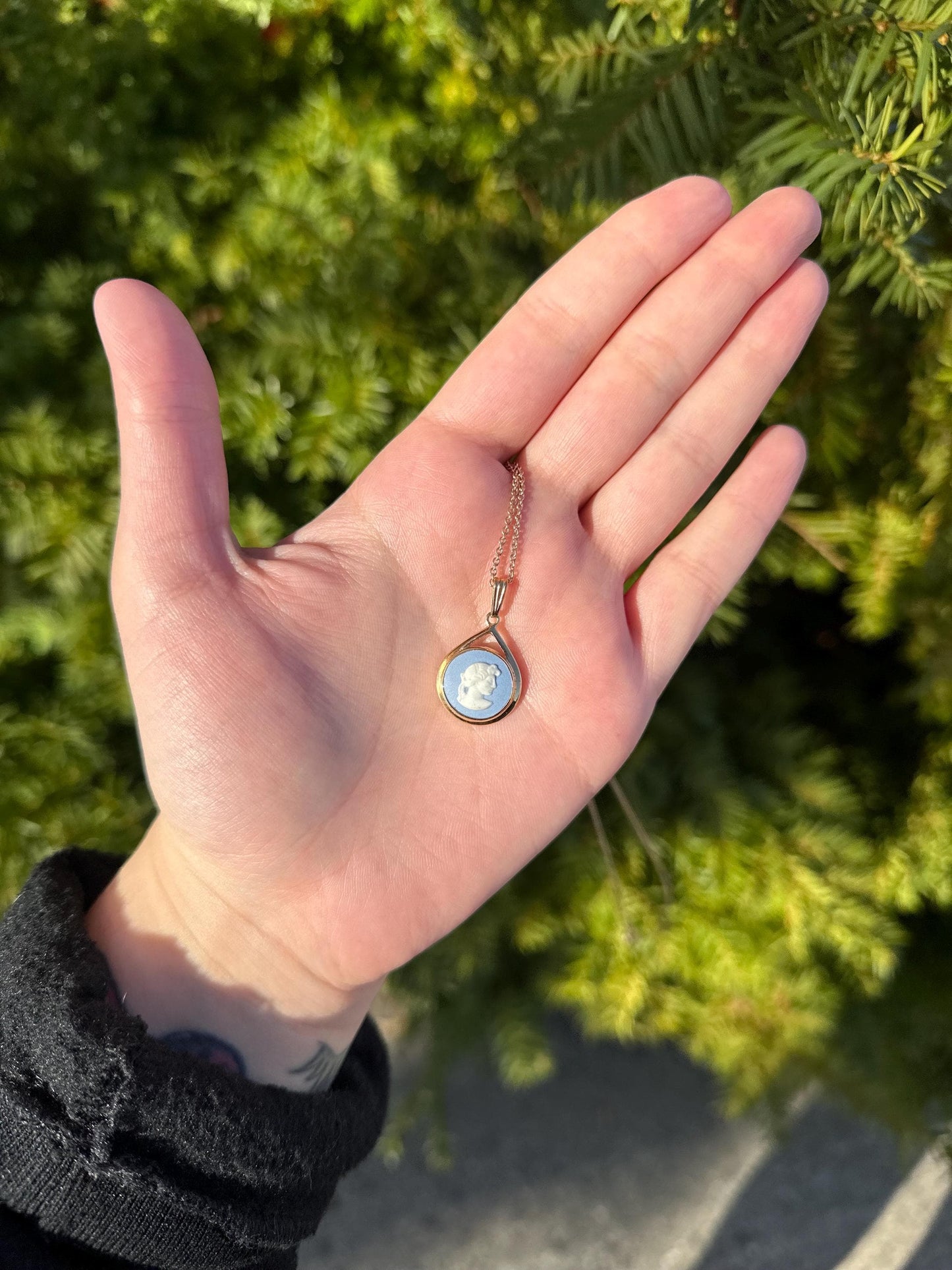 Vintage Westwood Blue Jasper Cameo Gold