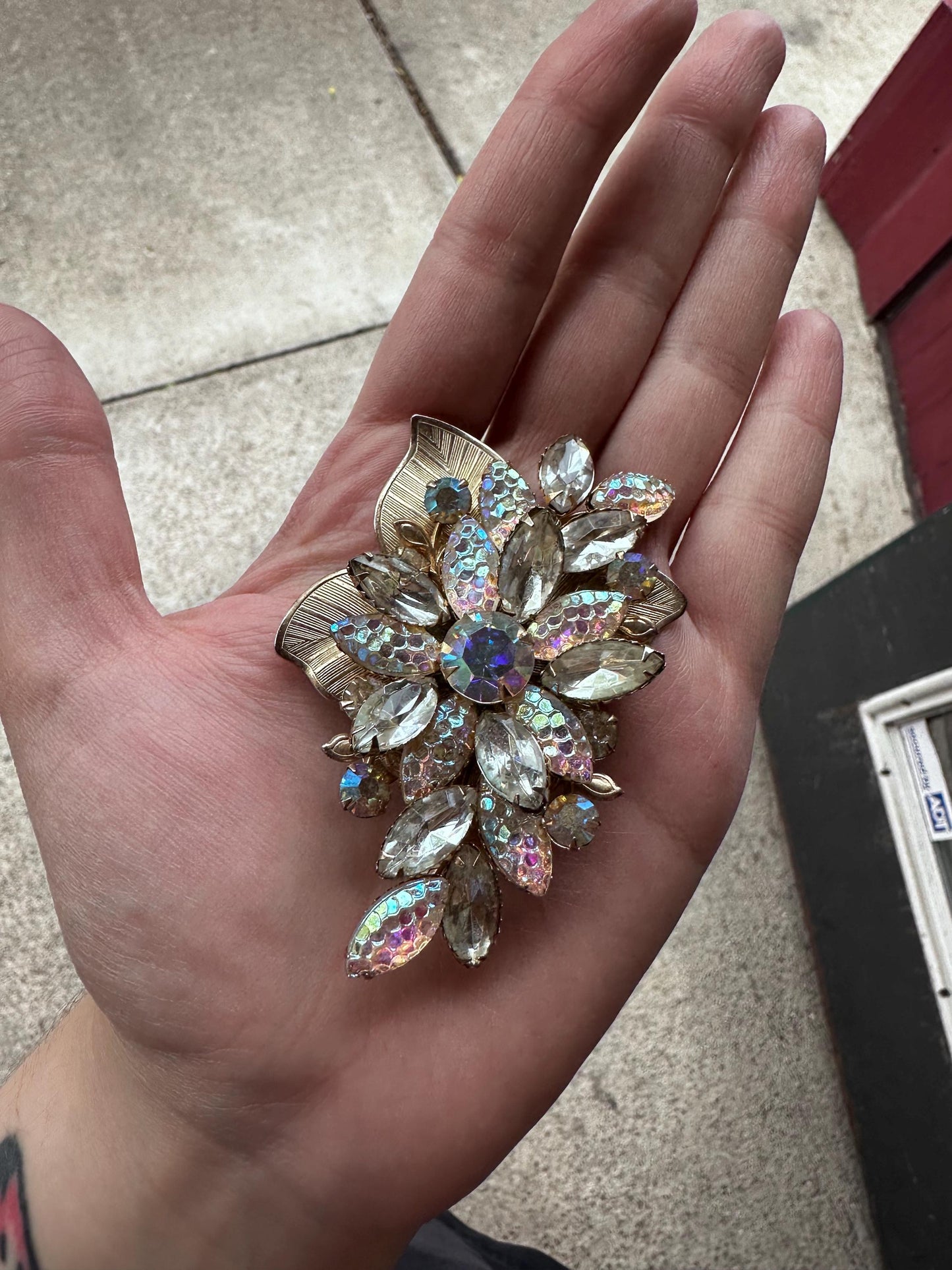 Judy Lee VTG Signed Rhinestone Floral Brooch