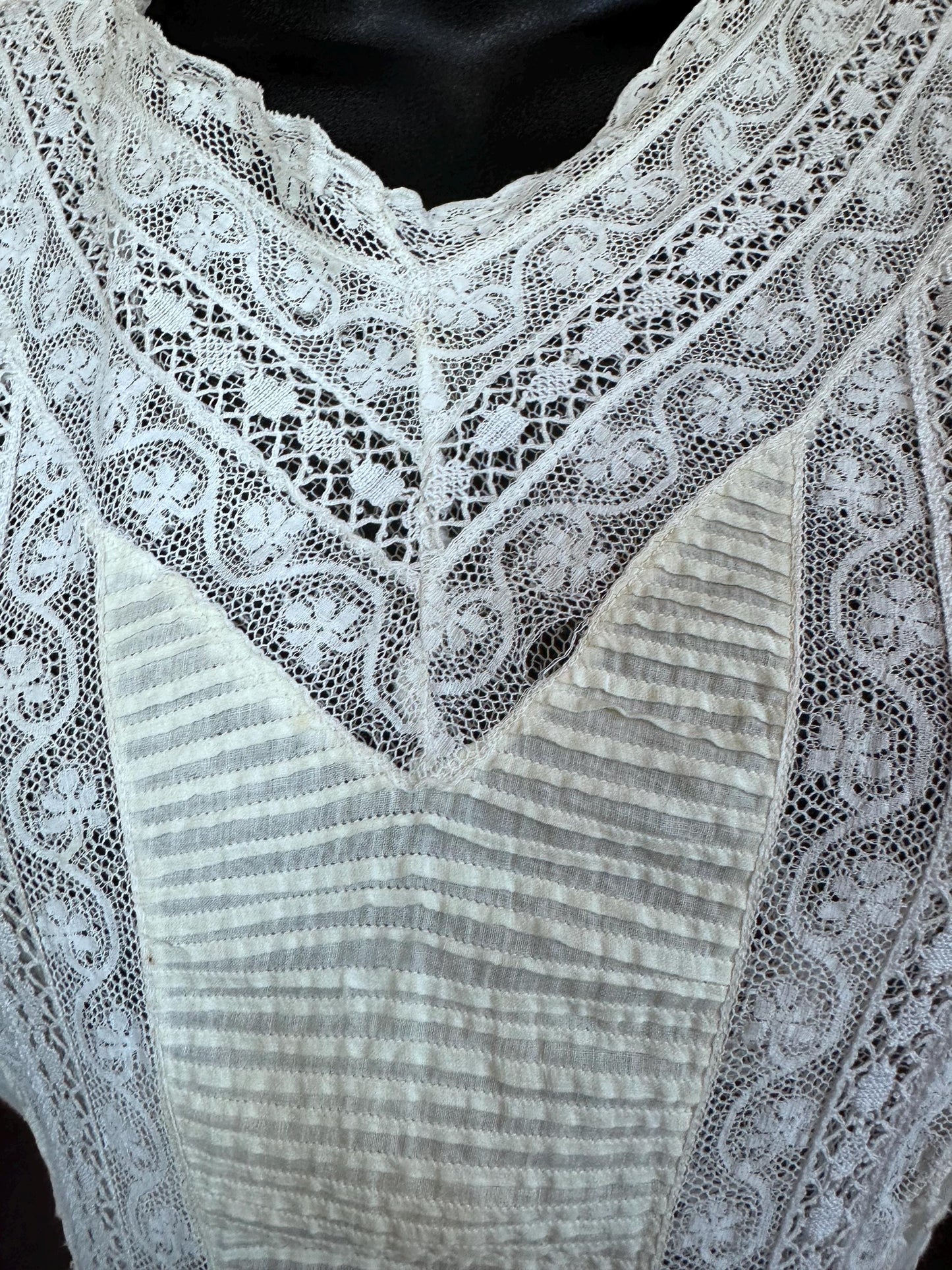 Antique Edwardian Crocheted Lace Cotton Tea Summer Bridal Gauzy Dress XXS/XS