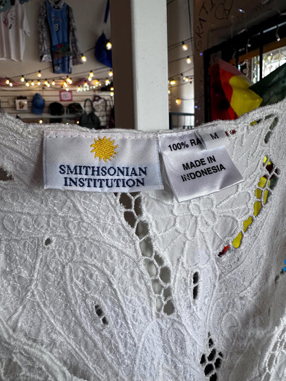 Vintage 1990s Smithsonian Institution Crochet Lace Top Blouse with Buttons M/L AS IS