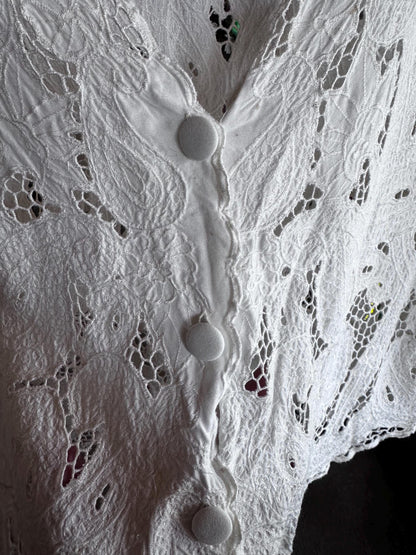 Vintage 1990s Smithsonian Institution Crochet Lace Top Blouse with Buttons M/L AS IS
