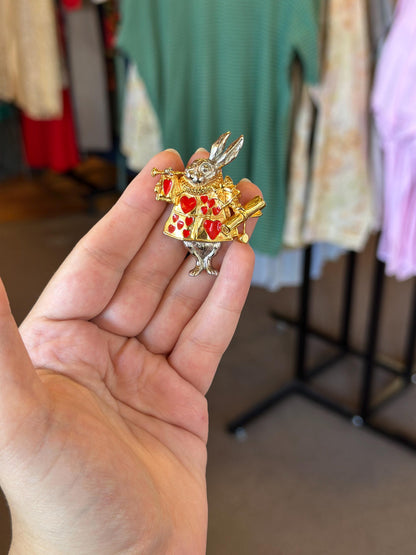 Alice In Wonderland MMA Signed Alice in Wonderland White Rabbit Queen of Hearts Brooch Pin