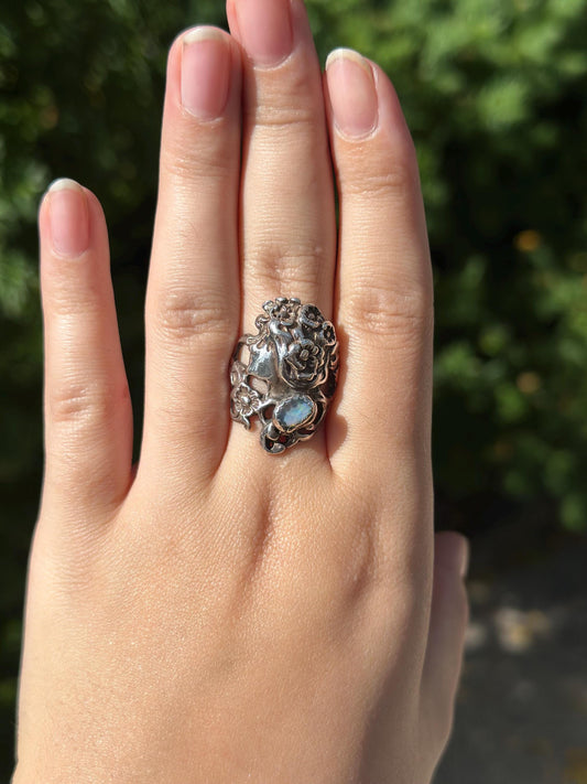 Vintage Art Deco Art Noveau Opal Sterling Silver Woman Flower Crown Size US 8.5