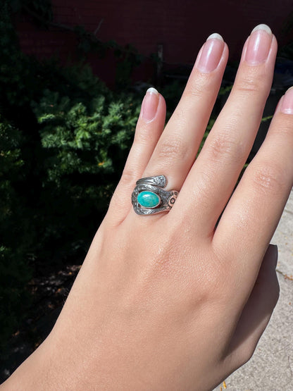 Vintage Sterling Silver Handmade  Turqoise Spoon Ring size 5.5