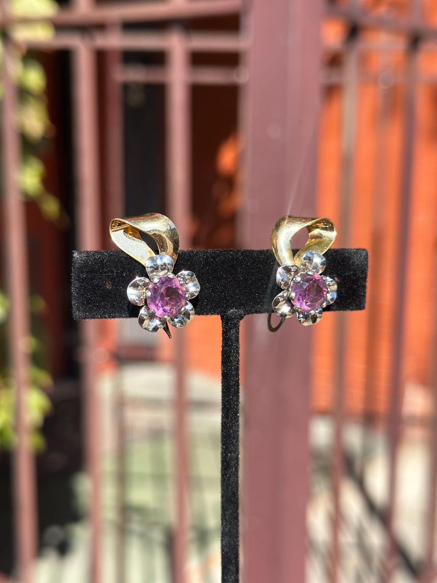 MCM Vintage Atomic 1940's-1950's Henry and Co Gold Filled Purple Buttercup Screw Back Clip On Earrings