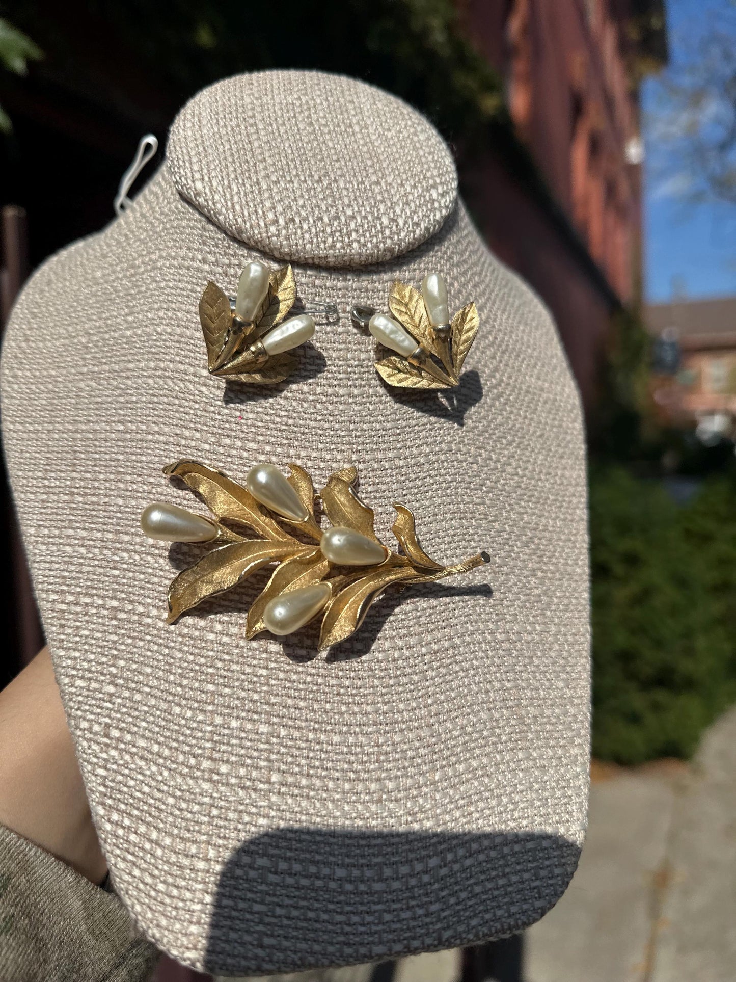 Vintage 1950s Trefari Gold Tone and Pearl Leaf Brooch and Clip on Earring Set