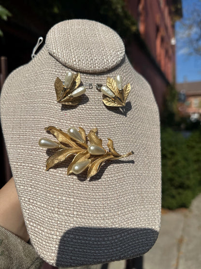 Vintage 1950s Trefari Gold Tone and Pearl Leaf Brooch and Clip on Earring Set