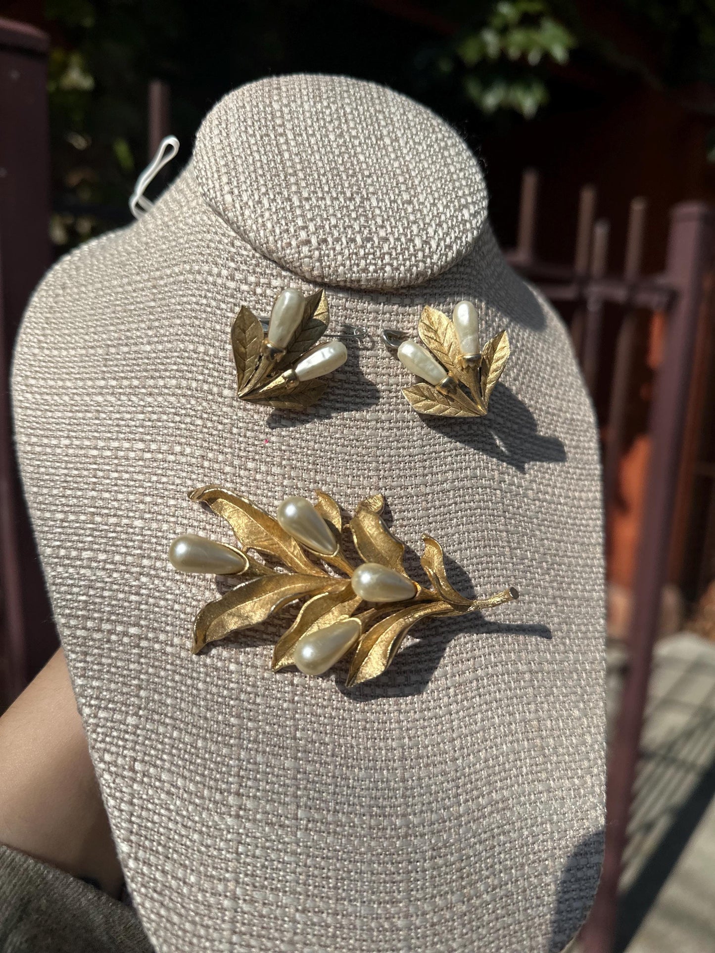 Vintage 1950s Trefari Gold Tone and Pearl Leaf Brooch and Clip on Earring Set