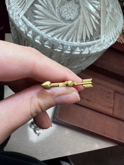 Vintage Rare 1950s or earlier MCM Cupids Arrow Gold Tone Screwback Collar, Cape or Tie Pin Unisex