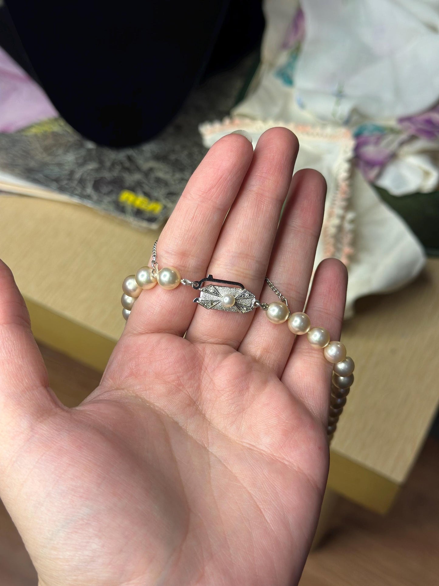 Gorgeous Vintage PM70 Marjorica Simulated Pearl Creamy White Single Strand Hand Knotted Sterling Silver Clasp