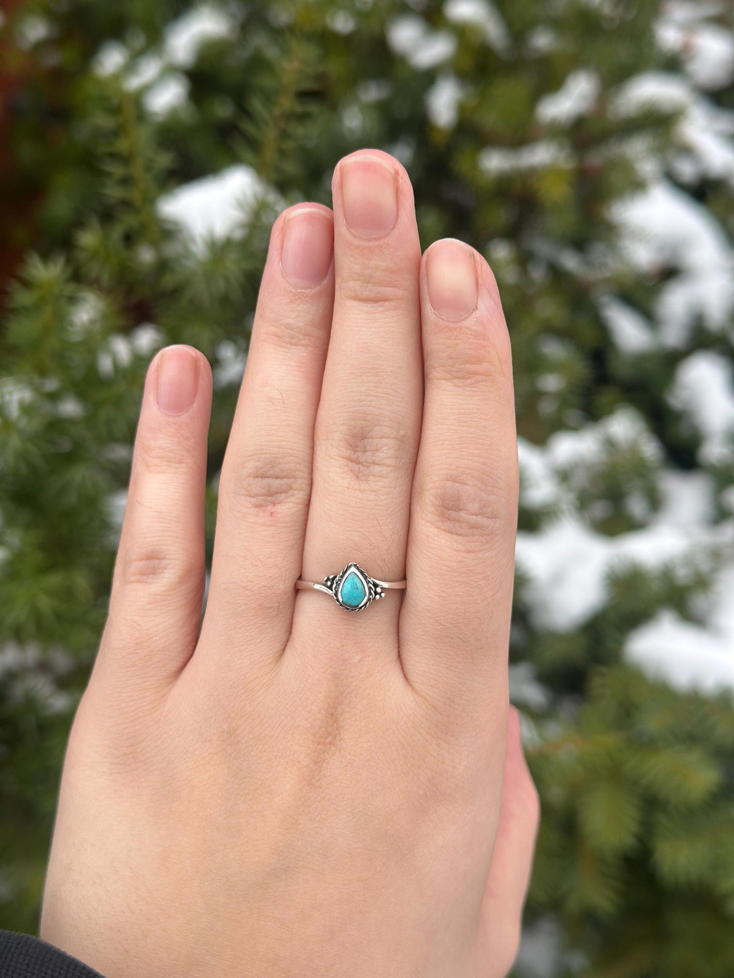 Vintage Sterling Silver Tear Drop Dainty Western Turquoise Navajo Ring Size 7.5