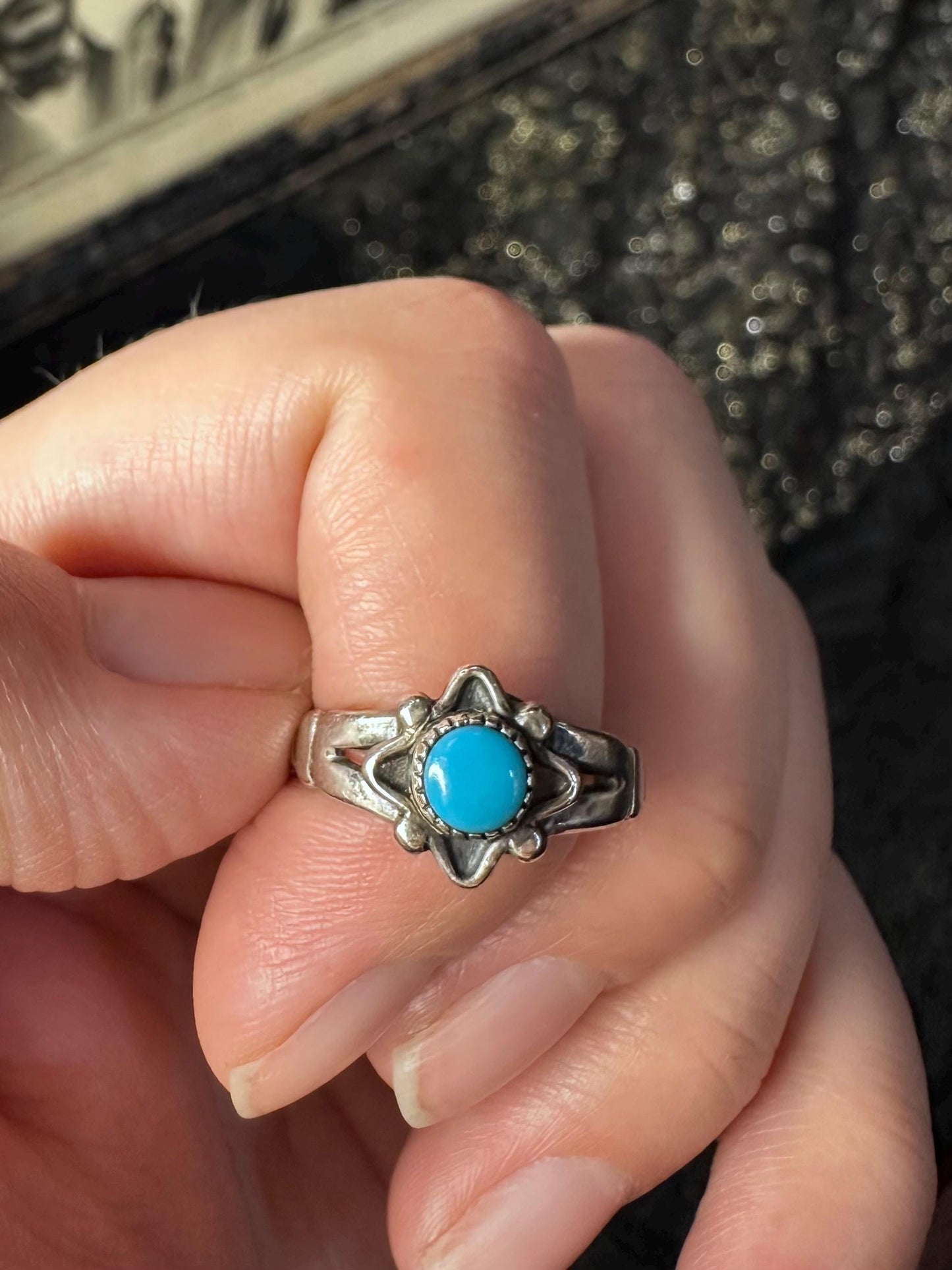 Vintage Womens Native Southwest Dainty Antique Sterling Silver Sun Southern Bell Trading Robins Egg Turquoise Size 5 Ring