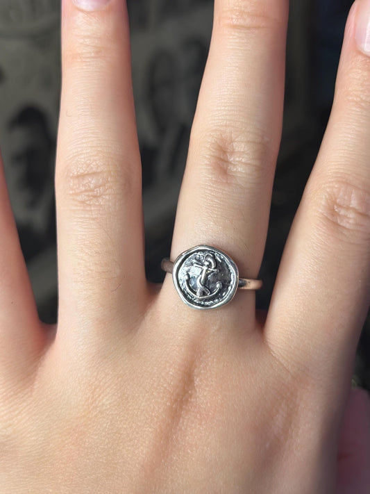 Vintage MCM Sterling Silver Navajo Anchor Dainty Signet Ring Size 7 Mens or Women's Navy