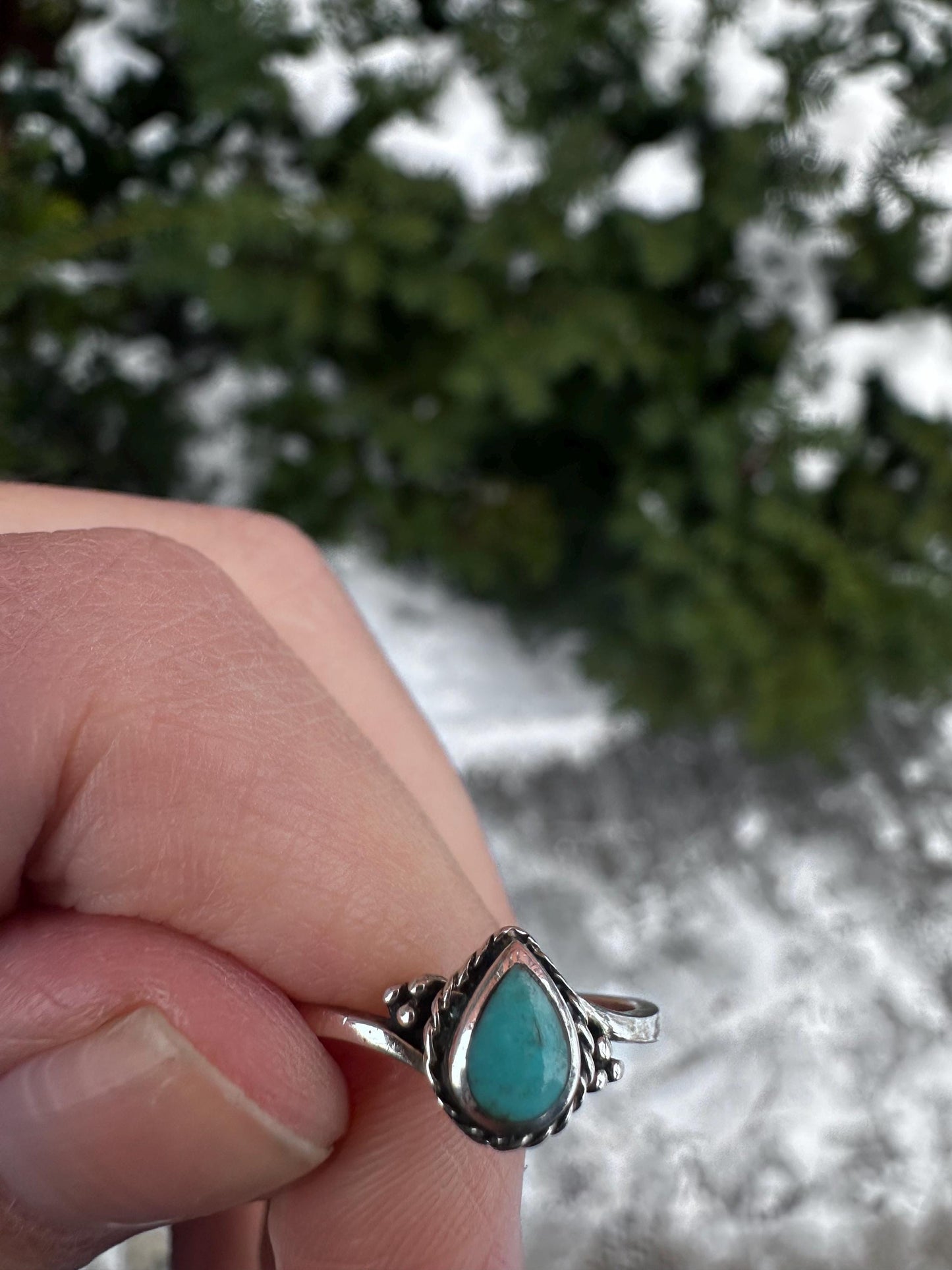Vintage Sterling Silver Tear Drop Dainty Western Turquoise Navajo Ring Size 7.5