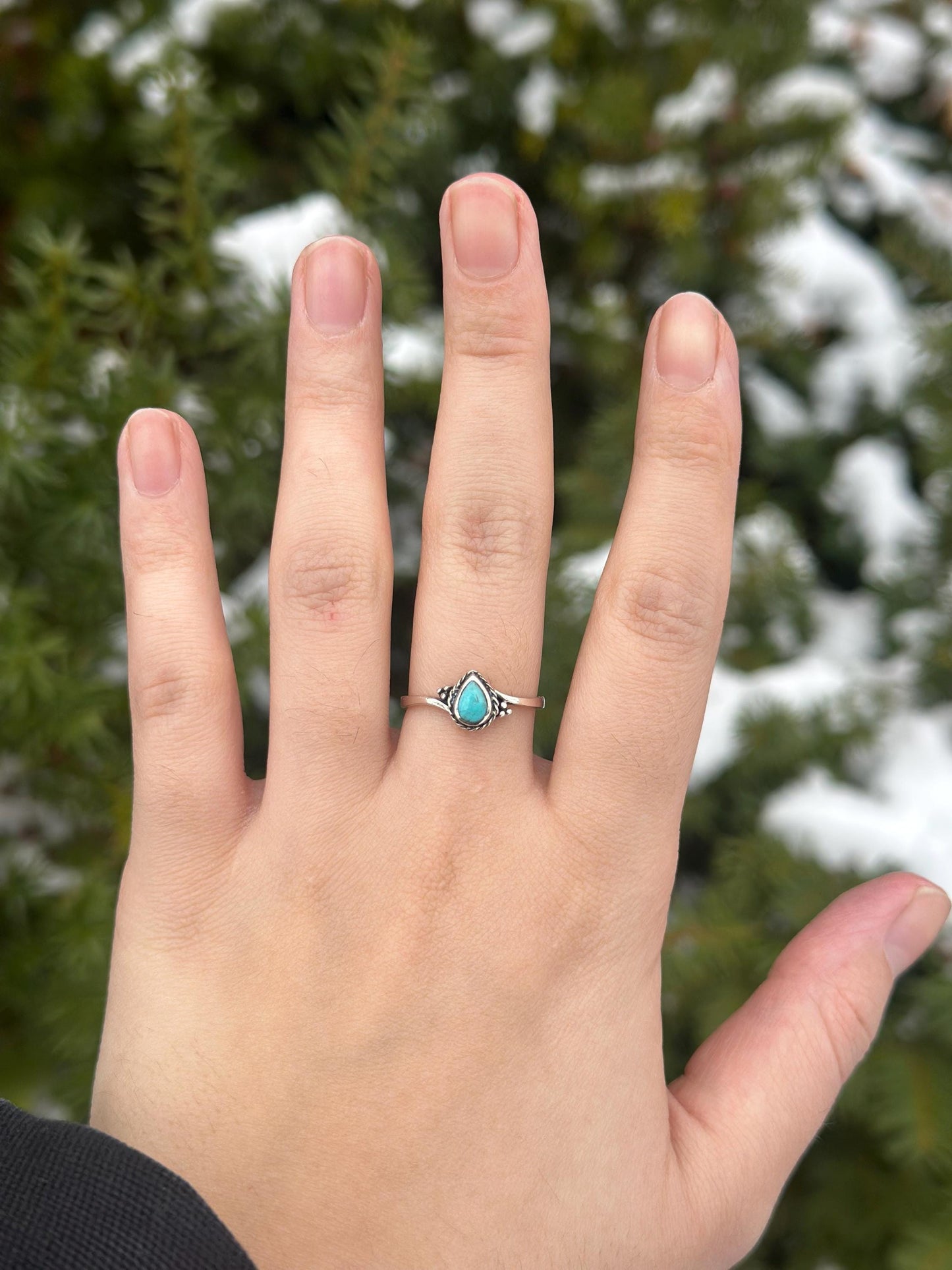 Vintage Sterling Silver Tear Drop Dainty Western Turquoise Navajo Ring Size 7.5