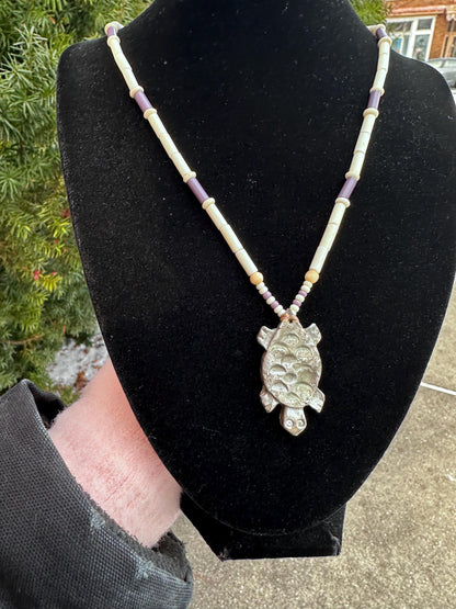 Vintage Native American Wampum Purple and White Shell Beaded necklace with Silver Turtle Pendant