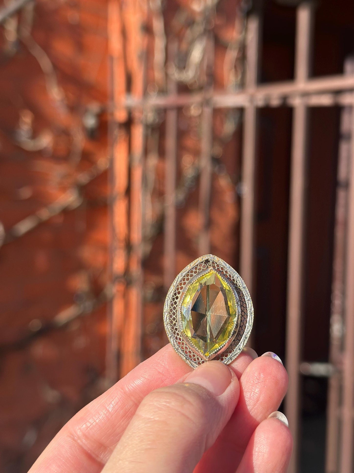 Antique Style Lemon Quartz Citrine Filligree Silver Tone Brooch