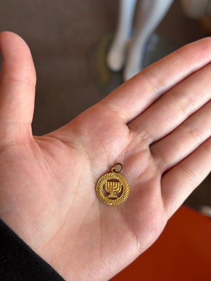 Vintage 50's 14K-18k Solid Gold Tested Jewish Menorah Charm Pendant
