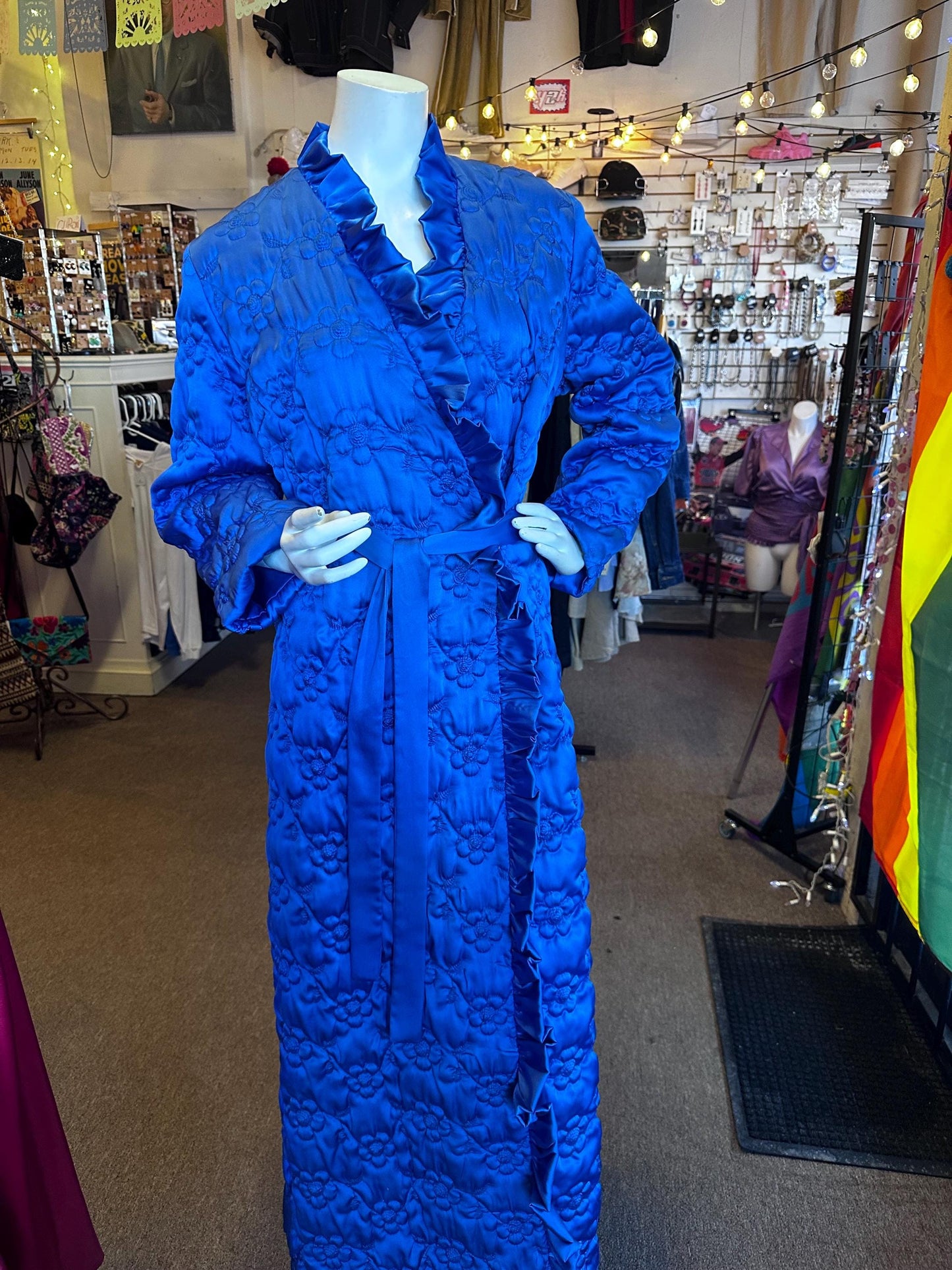 1960's Vintage Plush Quilted  Flo Weinberg Floral Housecoat/Robe OSFM S-L