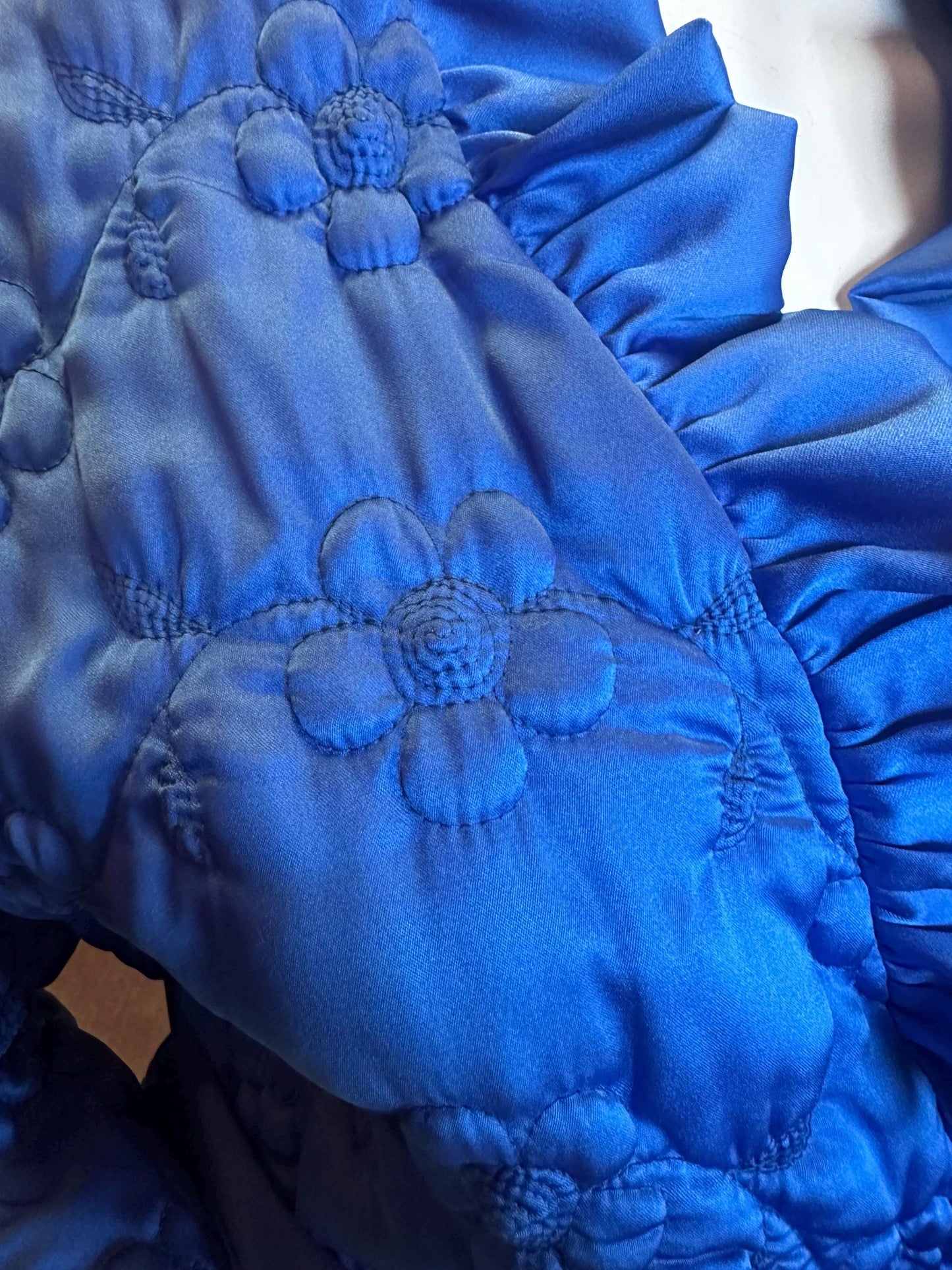 1960's Vintage Plush Quilted  Flo Weinberg Floral Housecoat/Robe OSFM S-L