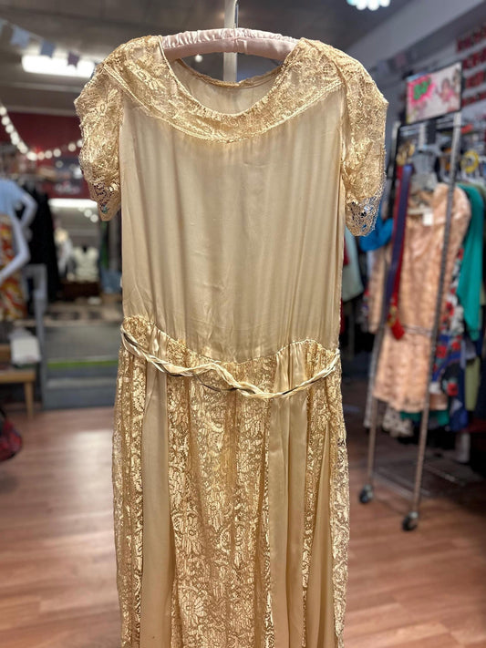 Antique Edwardian or early 1920's Vintage Silk Satin and Lace Drop Waist Flapper Wedding Dress AS IS