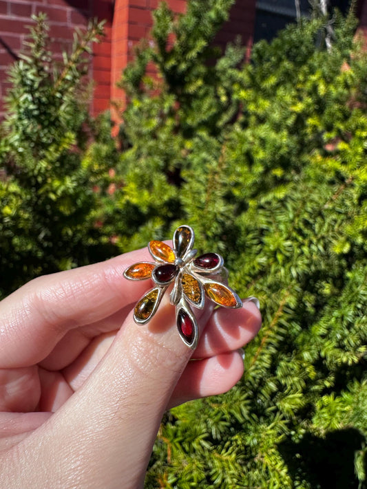 Vintage 1990s Whimsigoth Floral Natural Amber Floral Sterling Silver Ring Size 7 Unique Jewelry