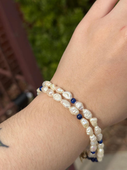 Vintage 90's Vacation Baroque Iridescent Fresh Water Pearl Bracelet with Blue Beads Gold Filled Clasp