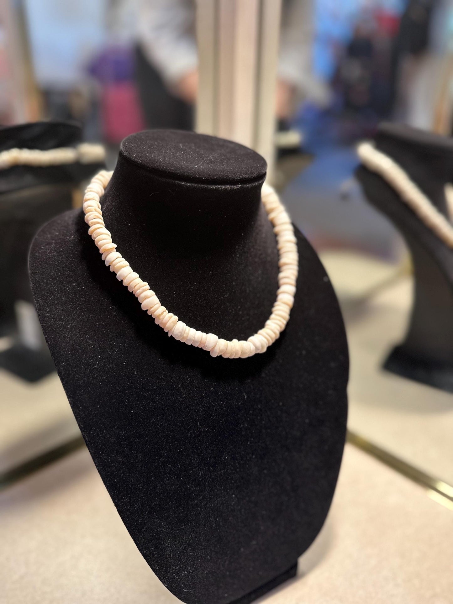 Vintage 60's or 70's Hawaiian Handmade Chunky Puka Shell Necklace