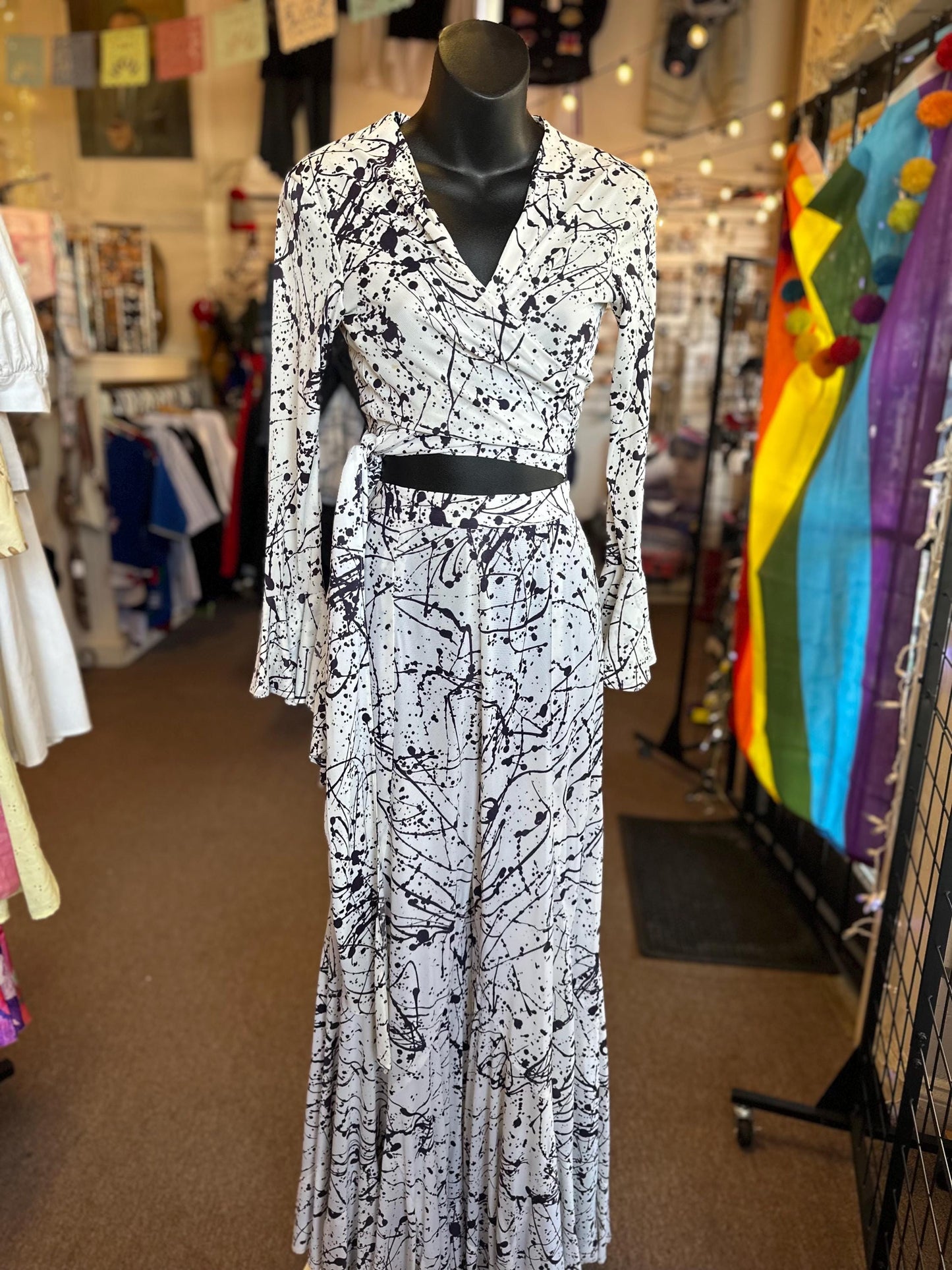 Vintage 1970's Jack Hartley of Miami Two Piece Disco Bell Bottom Ink Splatter Halter Jumpsuit XS.