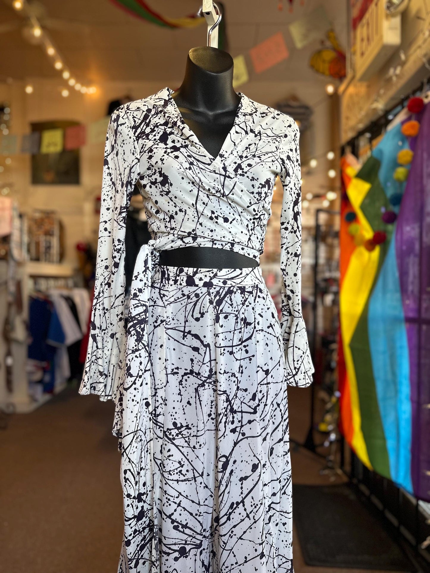 Vintage 1970's Jack Hartley of Miami Two Piece Disco Bell Bottom Ink Splatter Halter Jumpsuit XS.