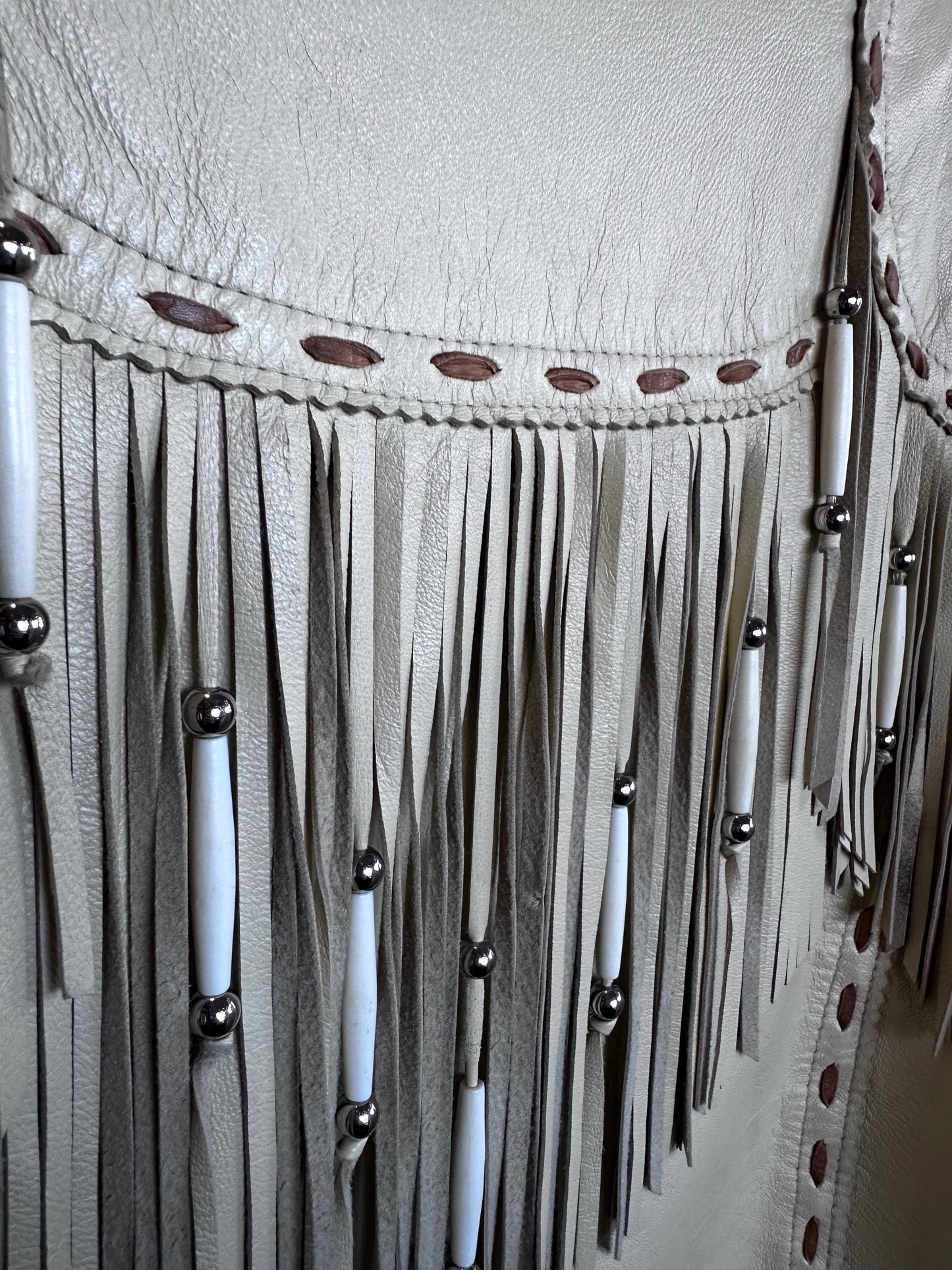 1990s Patricia Wolf Fringe Leather Blonde White Jacket Size Small
