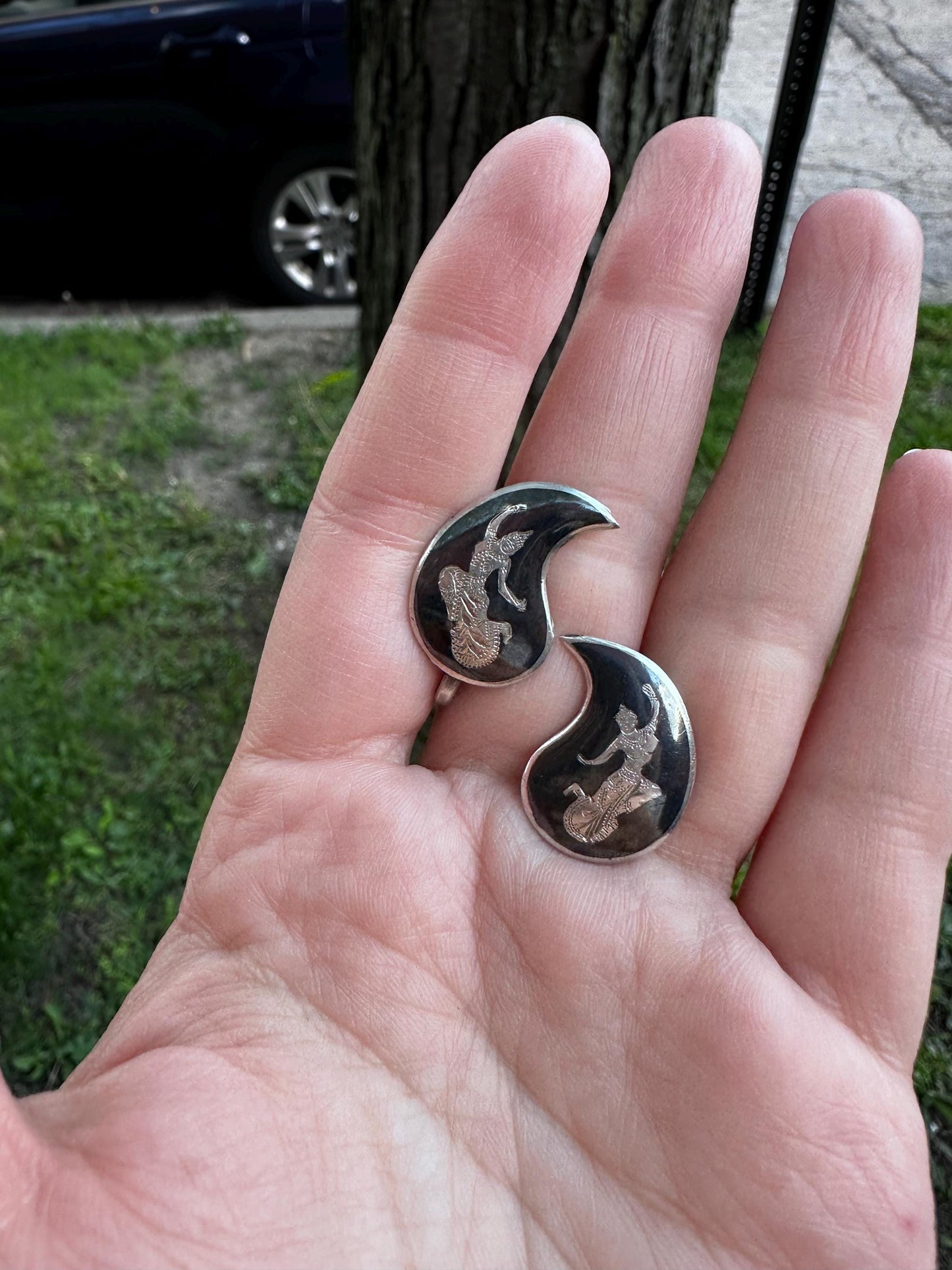 Vintage Siam Goddess Sterling Silver Screwback Clip On Thai Earrings