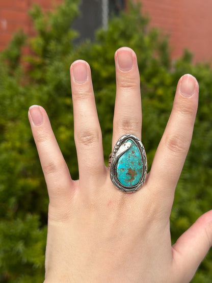 Vintage Navajo Snake Sterling Silver Huge Raw Turqouise and Sterling Silver Size 8 Ring