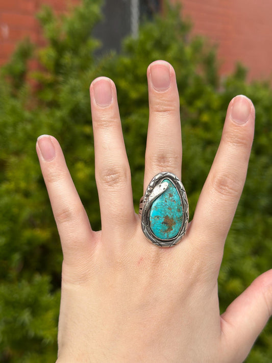 Vintage Navajo Snake Sterling Silver Huge Raw Turqouise and Sterling Silver Size 8 Ring