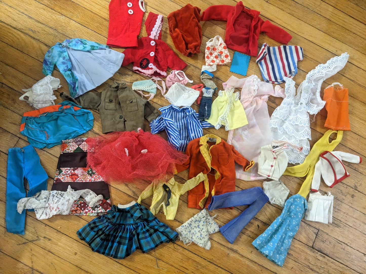 Vintage Lot Of TLC Barbie And Misc Doll Clothes 60s 70s Tammy Penny Brite 