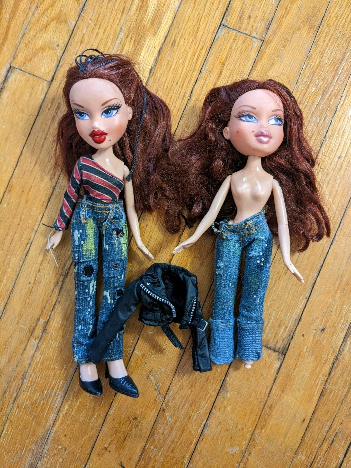 Bratz Twins Twiinz Roxxi and Phoebe Doll Lot 2001 Bratz Doll 